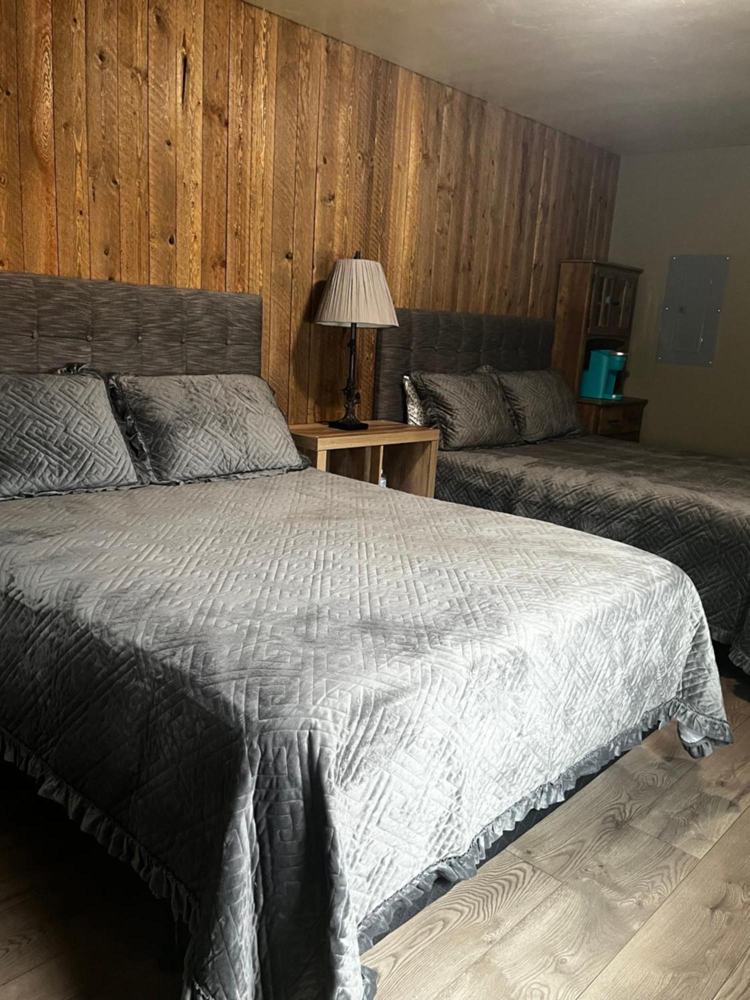 גרדינר Parkway Yellowstone Guest House Room #1 מראה חיצוני תמונה